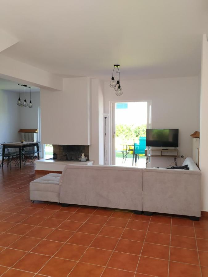 Nereids Compound Villa Xylokastro Buitenkant foto